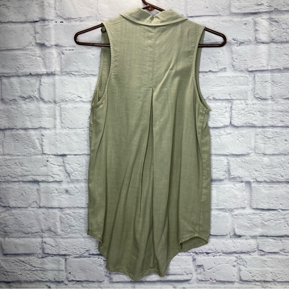 ✨ Thread & Supply Button Down Tank – Effortless Chic ✨ - Picture 4 of 8